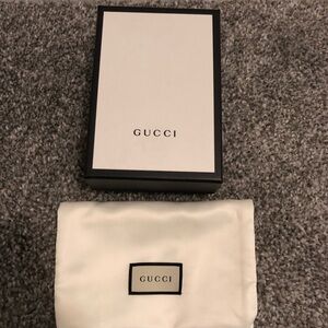 Authentic Gucci wallet/card holder box with dust bag